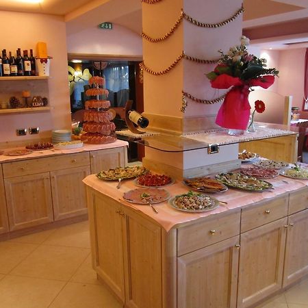 Hotel Rosalpina Folgaria Extérieur photo